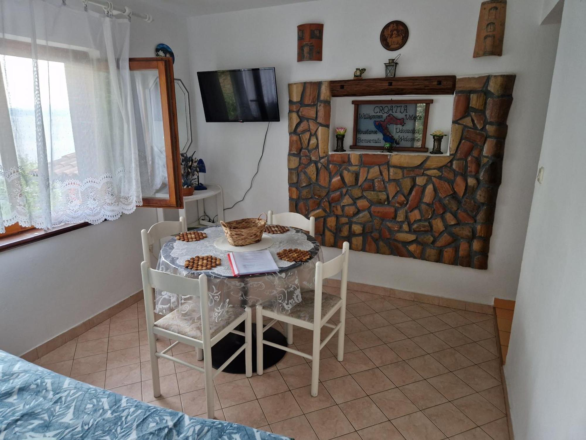 Apartments Zlatko Ičići Oda fotoğraf